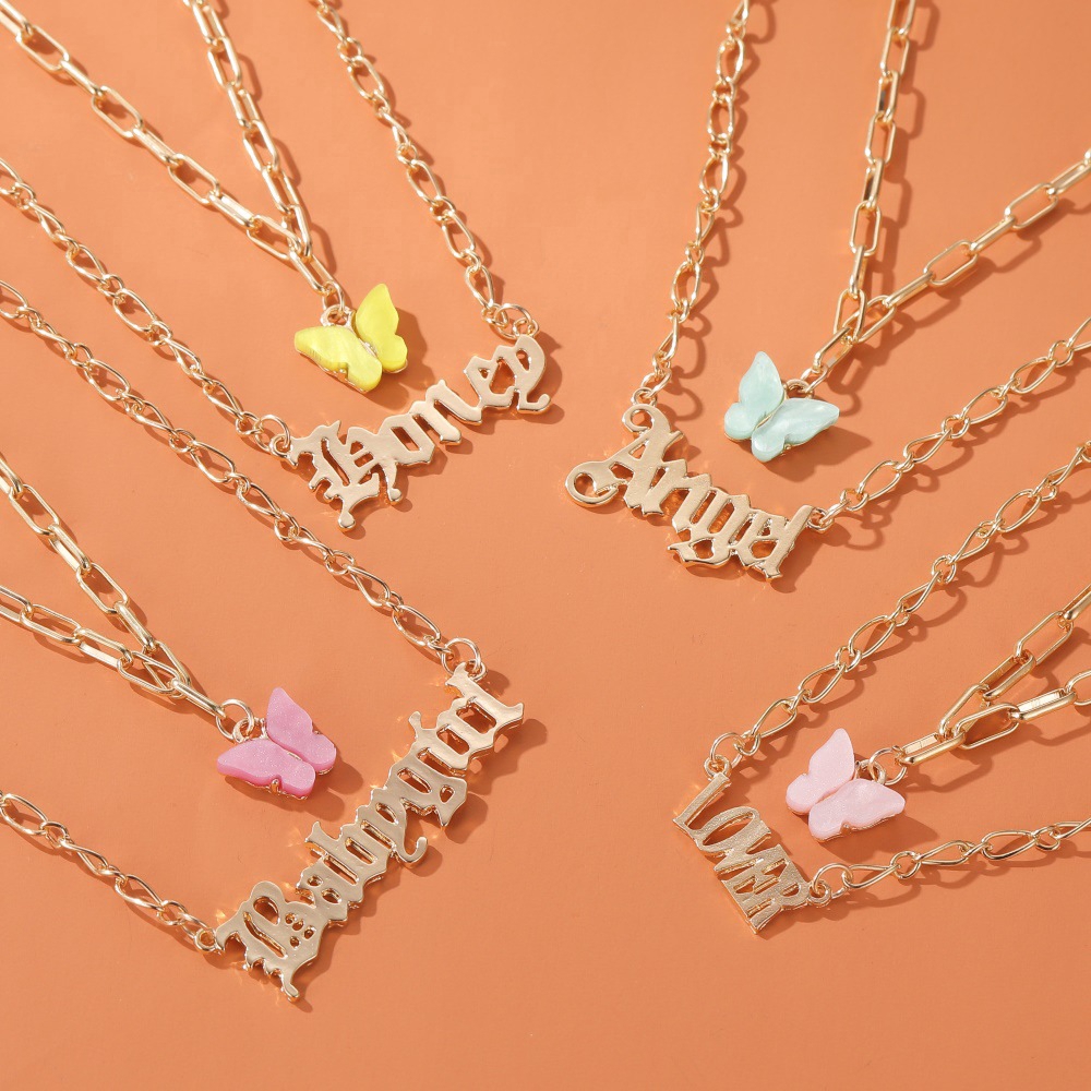 Kalung Kupu-kupu Akrilik Ganda Mode Inggris Alphabet Pendant Klavikula Rantai 2020 Aksesoris Pribadi Wanita Baru