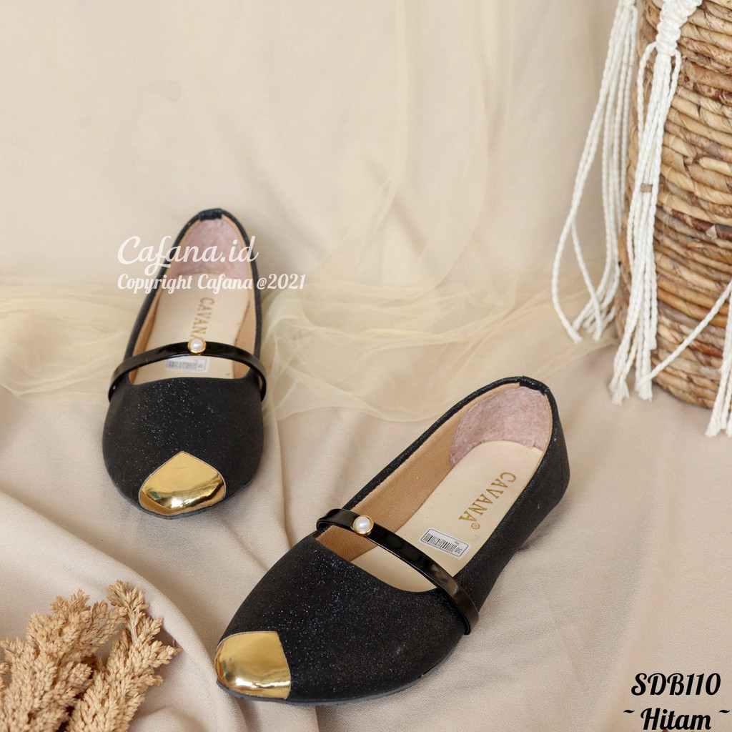 Flat Shoes Wanita Alodia SDB110