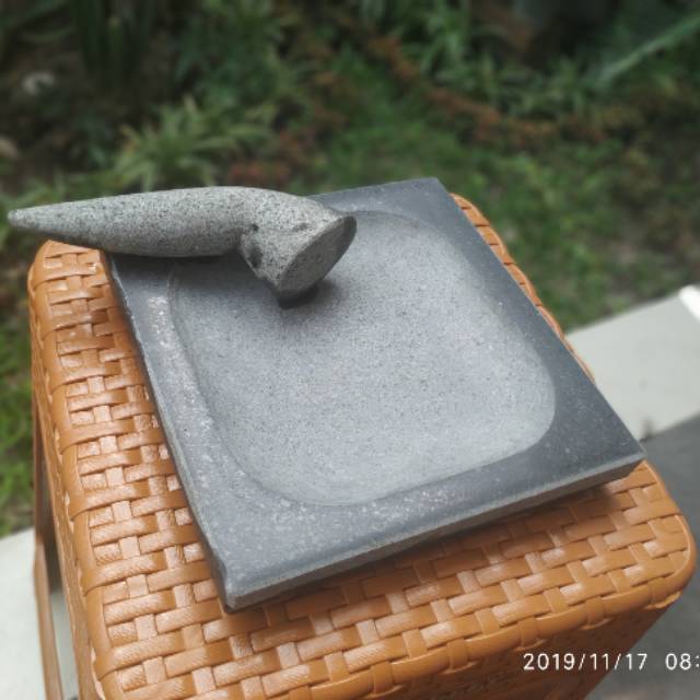 Cobek BATU GRANIT 20cm + Ulekan Batu Kali Super Halus | Shopee Indonesia