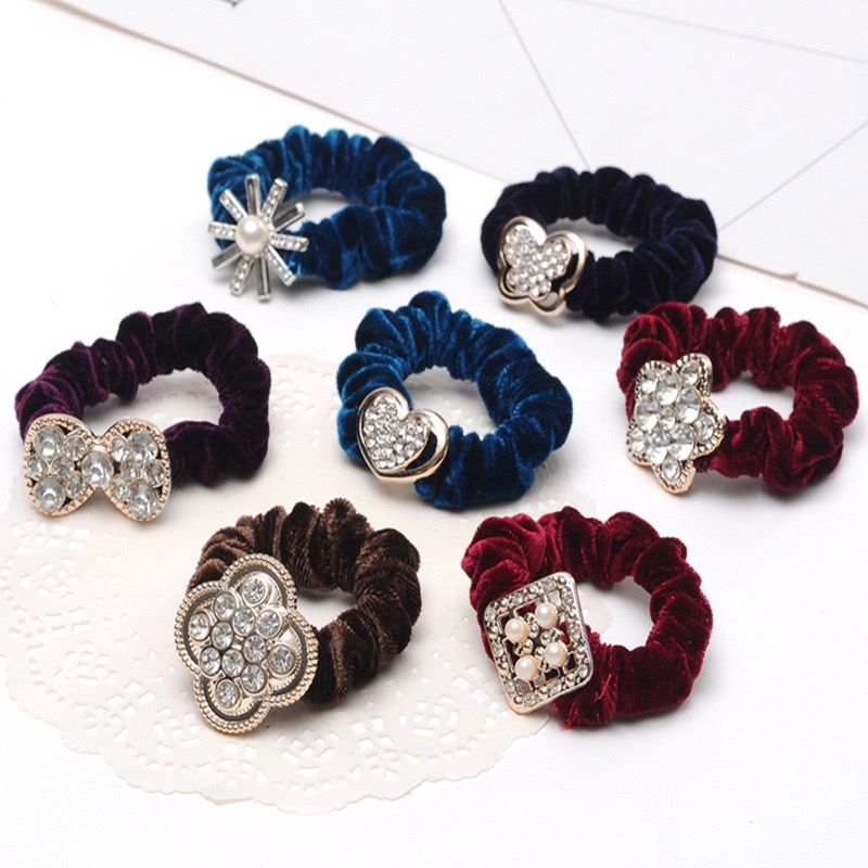 IKAT RAMBUT SCRUNCHIE MUTIARA BLUDRU / IKAT RAMBUT KOREA / KUNCIRAN BLUDRU / KARET RAMBUT BLUDRU