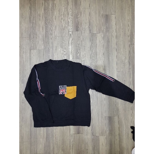 [PRELOVED] Sweatshirt Hitam