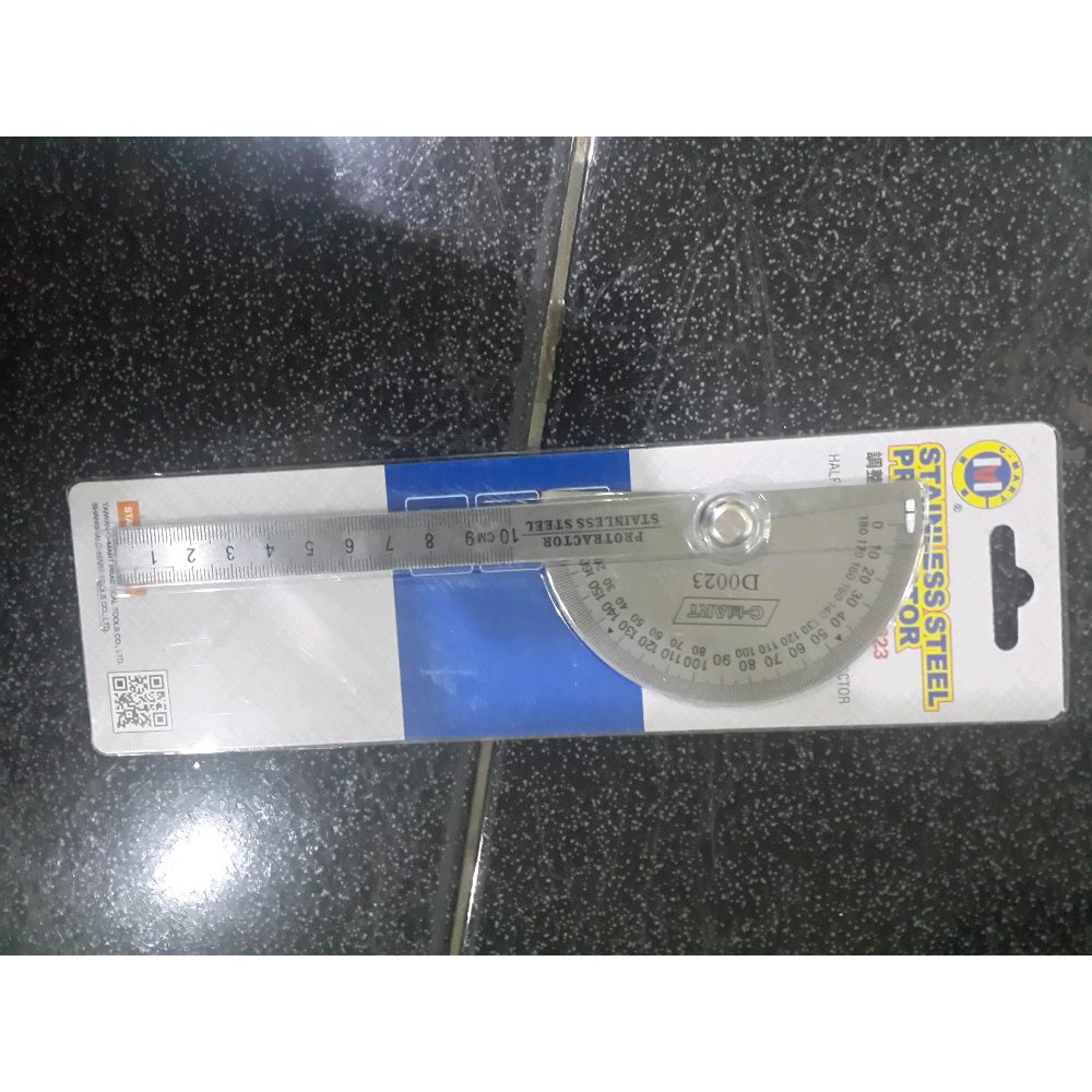 

Busur Derajat Atau Protractor Stainless 15 Cm C-MART