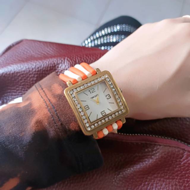Preloved Jam Tangan DKNY Wanita