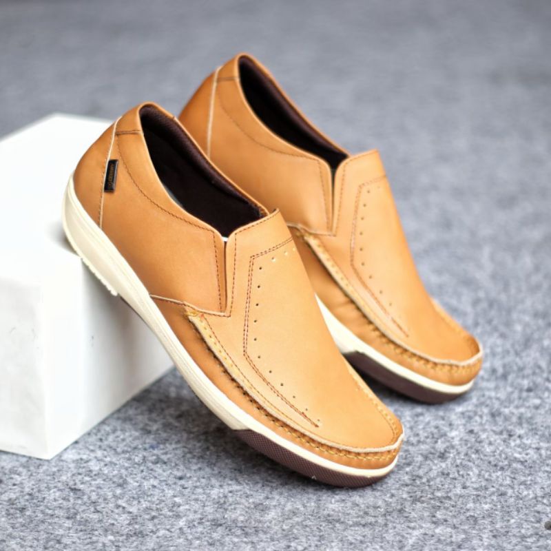 ENOZSTORE - Sepatu Pantofel Kasual Pria Kulit Asli Original Keren Bagus Slip On Casual Kerja Cowo Slop Kulit Ringan Nyaman Kuat Laki