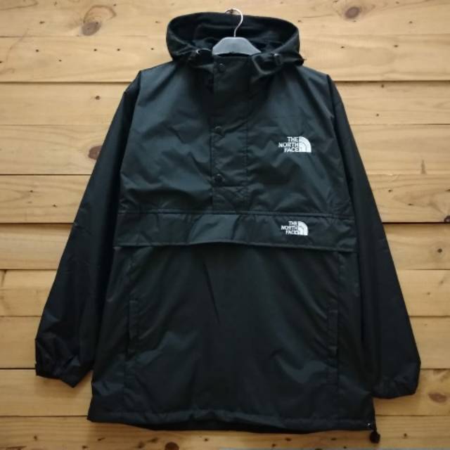 Cagoule tnf