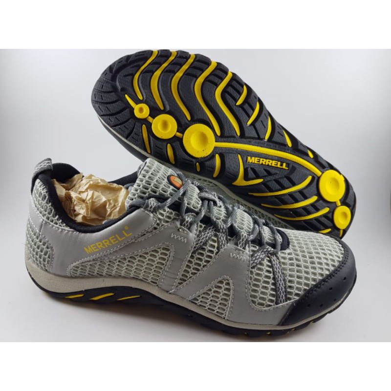 merrell water pro