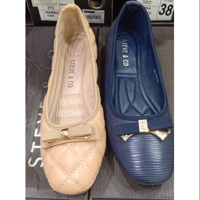 Sale sepatu cewek branded ori steve&co
