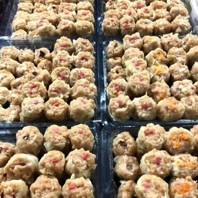 

dimsum frozen mix // dimsum isi satuan