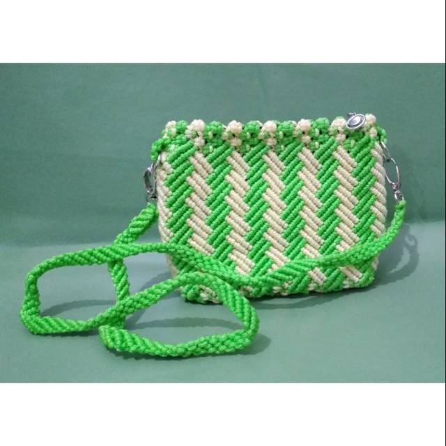 Tas selempang makram talikur