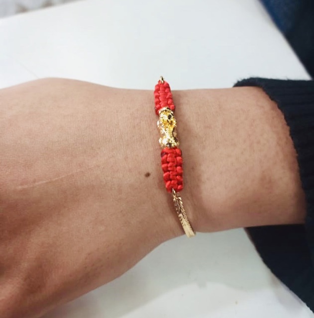 Gelang tangan wanita //gelang pixu // gelang rajut tali //perhiasan