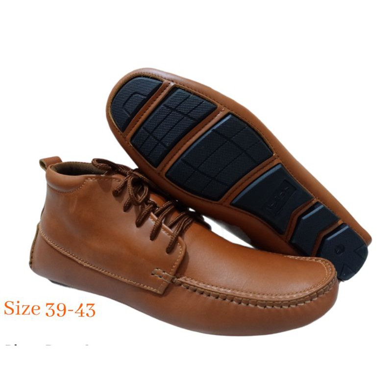 Sepatu Pria Casual Semi Boot Kulit Pullup Premium Sol Tanam