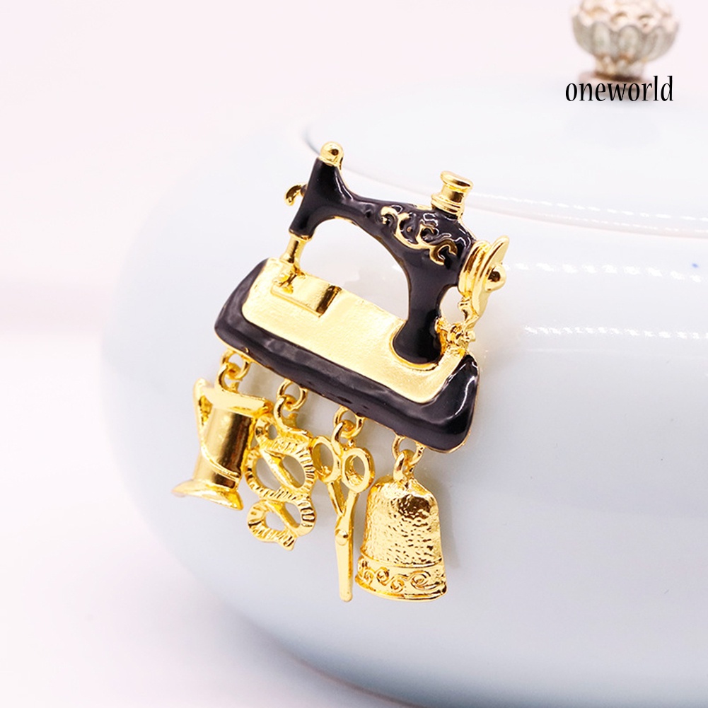 OW@ Women Vintage Sewing Machine Brooch Pin Shirt Sweater Neck Clip Backpack Badge