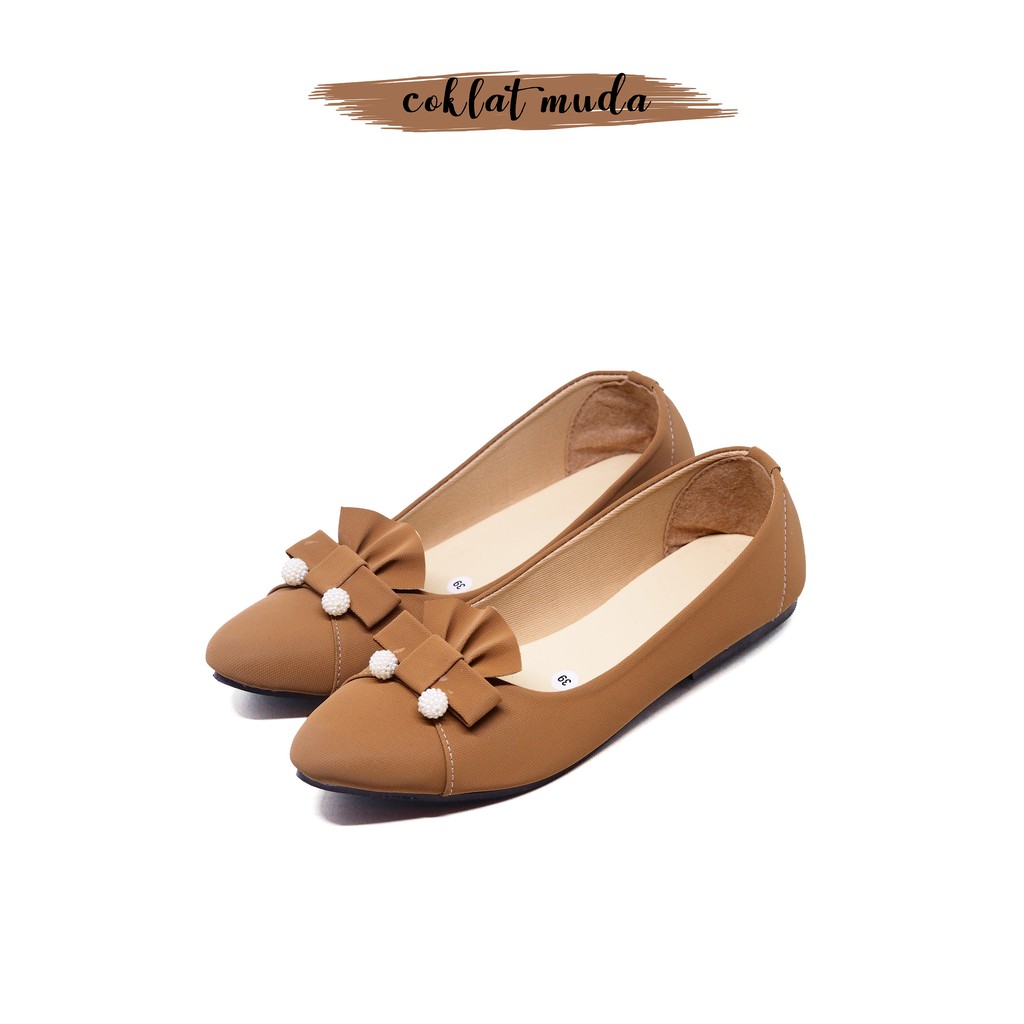 Flatshoes Pita Kipas Mutiara - Sepatu Wanita