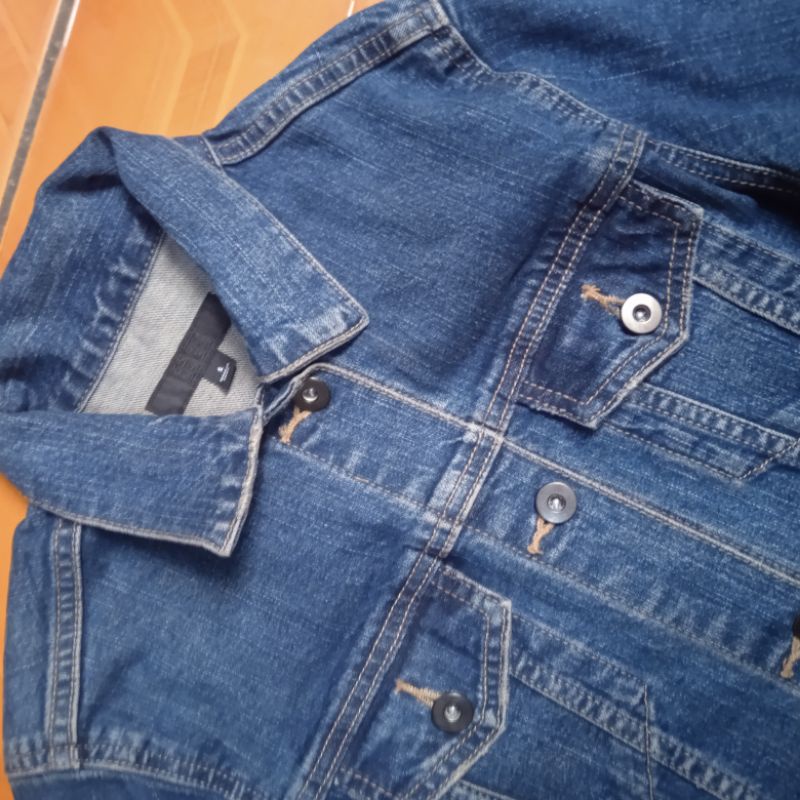 Jaket Denim UNIQLO Second