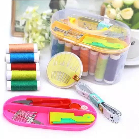 Sewing Kit Set Perlengkapan Alat Jahit  8 Benang