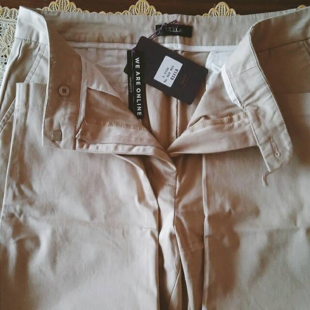 GEELA BASIC PANTS KHAKI || CELANA BASIC GEELA WARMA KHAKI
