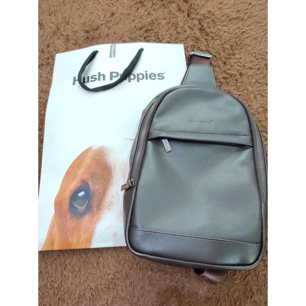 Preloved tas pria Hush puppies 100% original