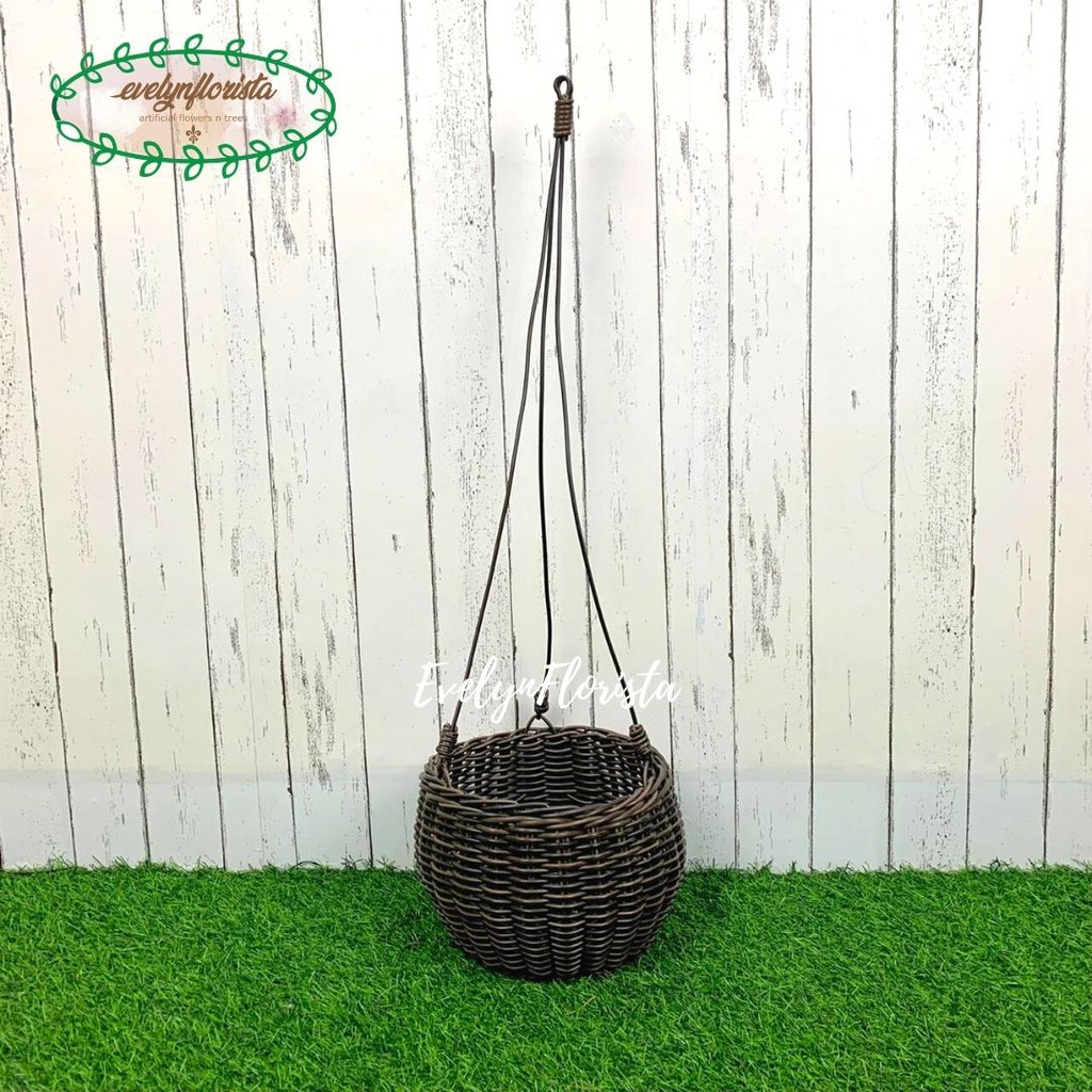 Pot Gantung Tanaman Rotan Sintetis Artificial Daun Hias Dekorasi Plastik Dinding Ruangan Kamar Rumah