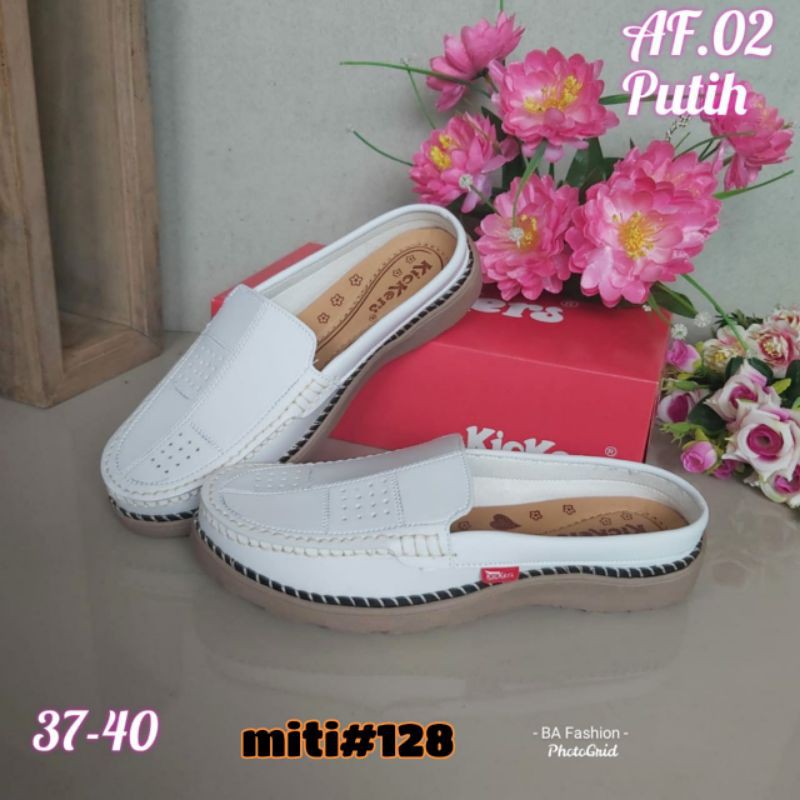 sepatu wanita kickers