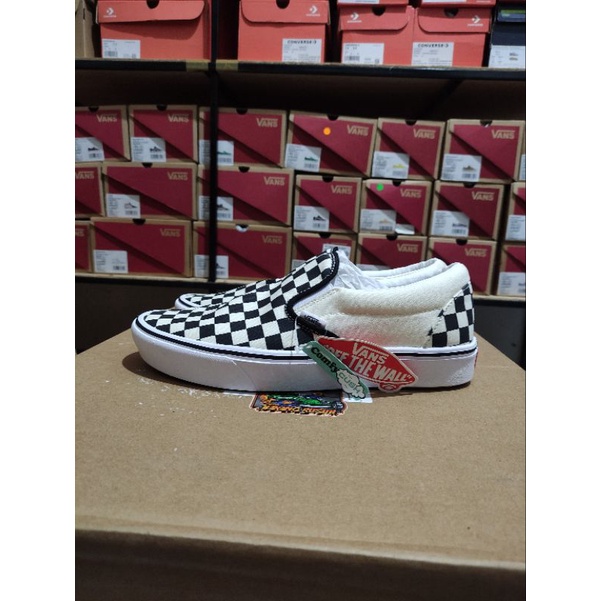VANS SLIP ON COMFYCUSH CHECKERBOARD ORIGINAL RESMI PT NAVYA