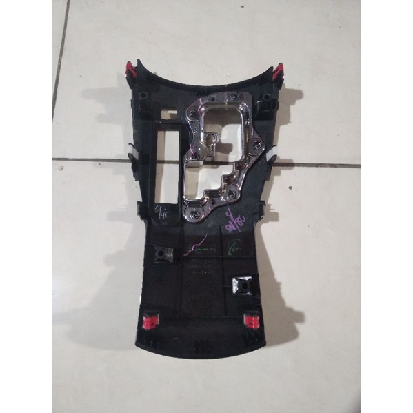 panel transmisi otomatis yaris trd original barang yang dijual sesuai foto