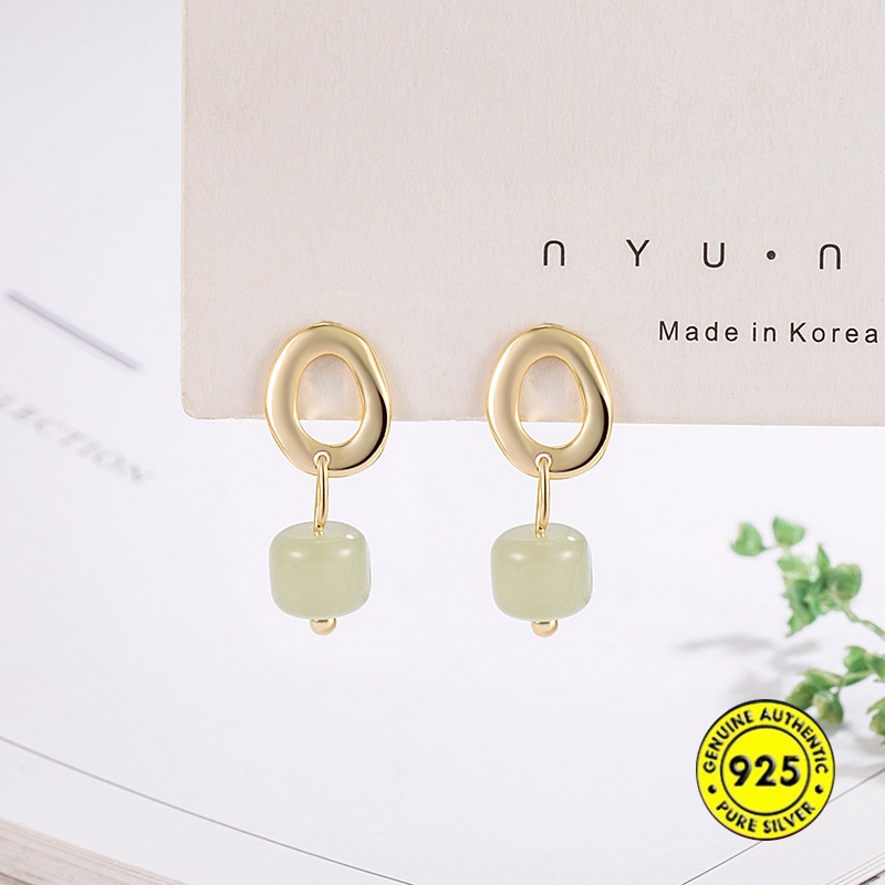 Anting Stud Giok Hetian Bahan S925 Silver Gaya Retro Untuk Aksesoris Wanita