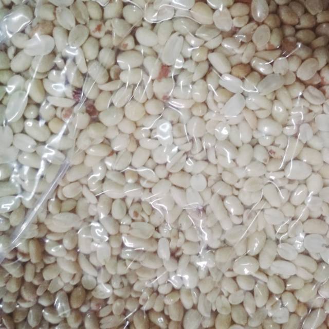 

Kacang tanah kupas 250 gram