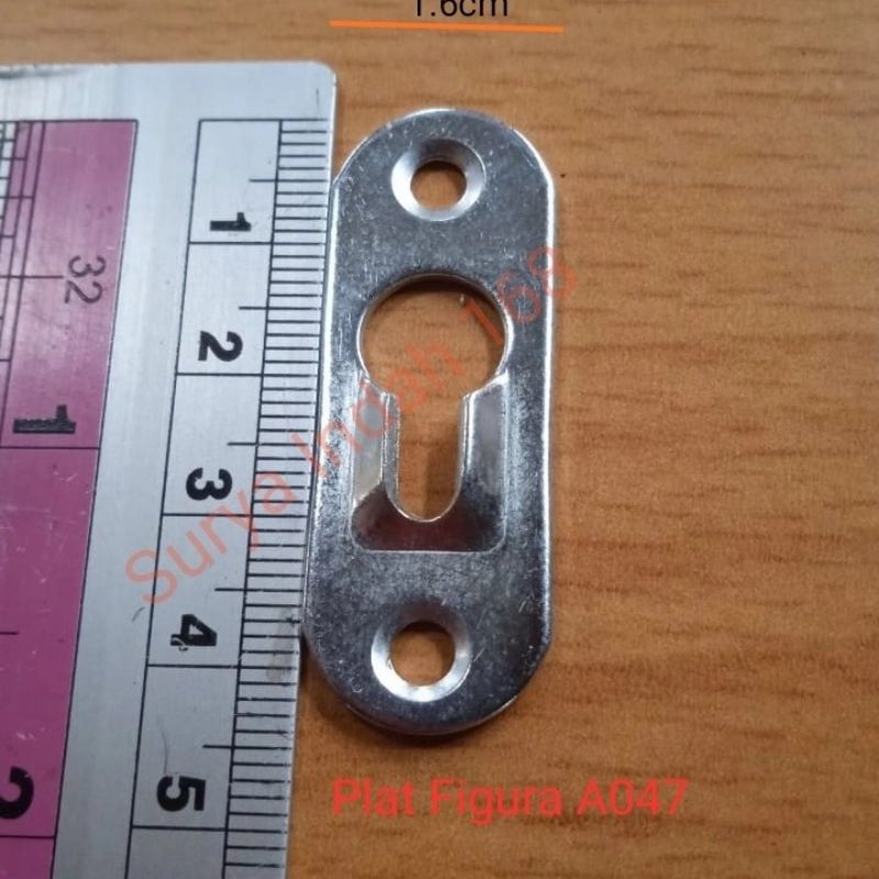 Plat gantunganPlat figura
Gantungan lukisan

Bahan besi