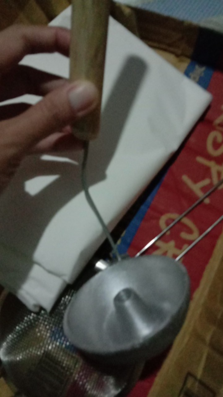 Irus Cetakan Donat Cair Cor