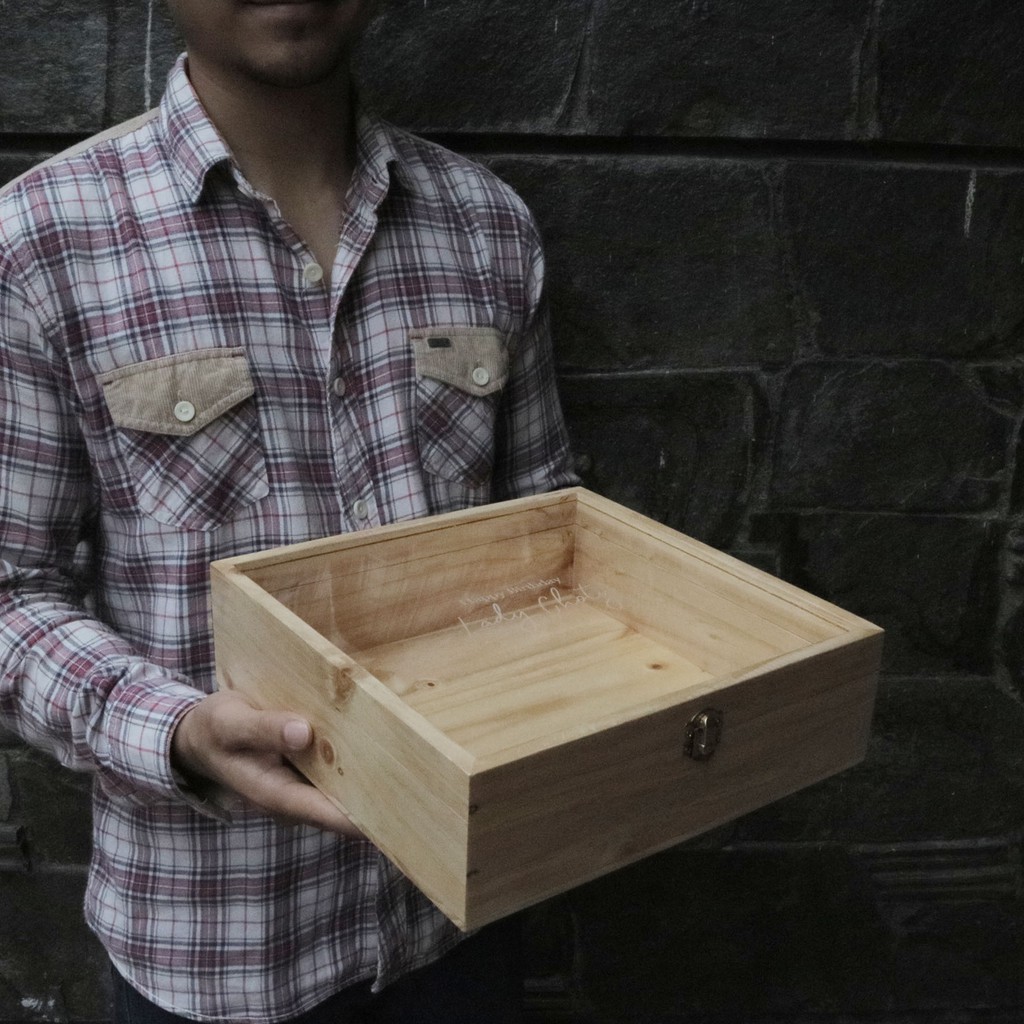 Box Woodlic | Natural | 25 x 25 x 7 cm