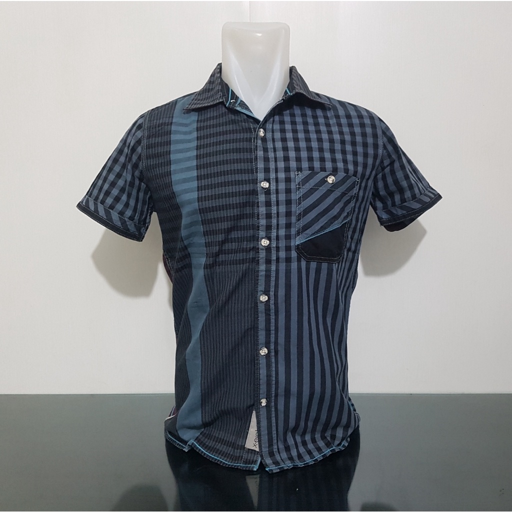 Baju Kemeja X EIGHT - Size S - Lebar Dada 50 cm - Original 100%