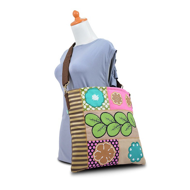 tas selempang wanita kain kanvas motif etnik unik by MAIKA ETNIK - BONA