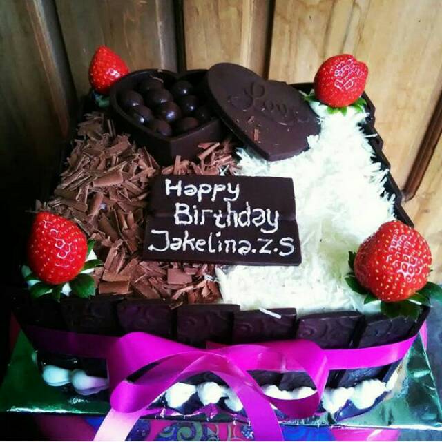 

Kue ulang tahun murah