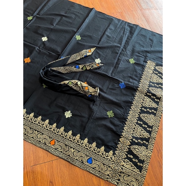 Saput Udeng semi Songket