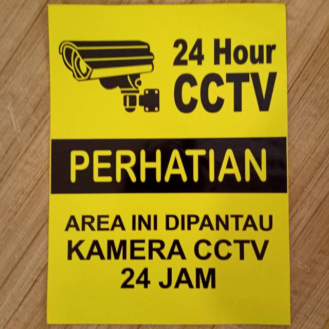 

Stiker K3 rambu safety. Perhatian area ini dipantau cctv. UK 15x20cm