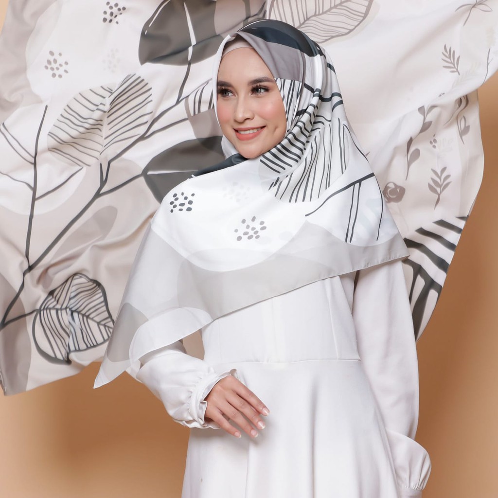 KERUDUNG SEGI EMPAT PRINTING MOTIF JILBAB SEGIEMPAT HIJAB SEGIEMPAT SCARF HANASTA