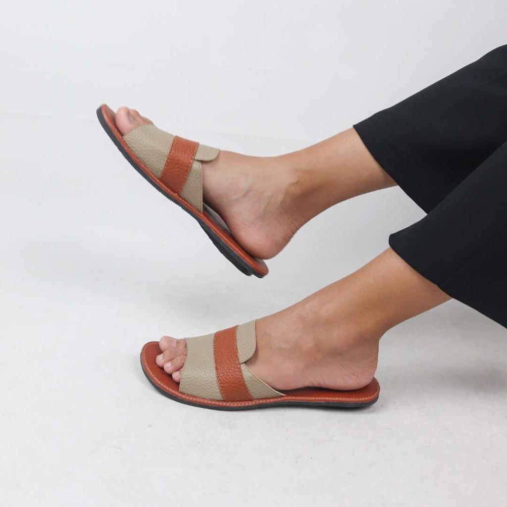 Sandal Selop Wanita Sandal Papirut Wanita Sandal Wanita Kekinian Sandal Wanita Slip Sandal - JULIE