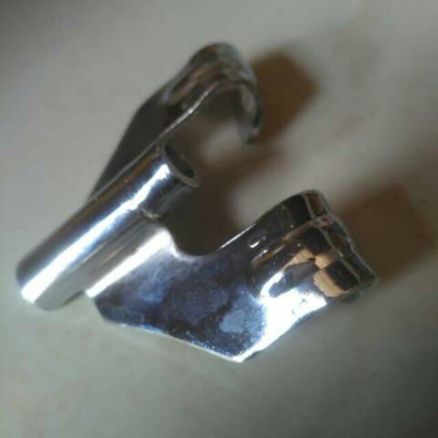 Claw Bass Drum Pengait Bass Drum