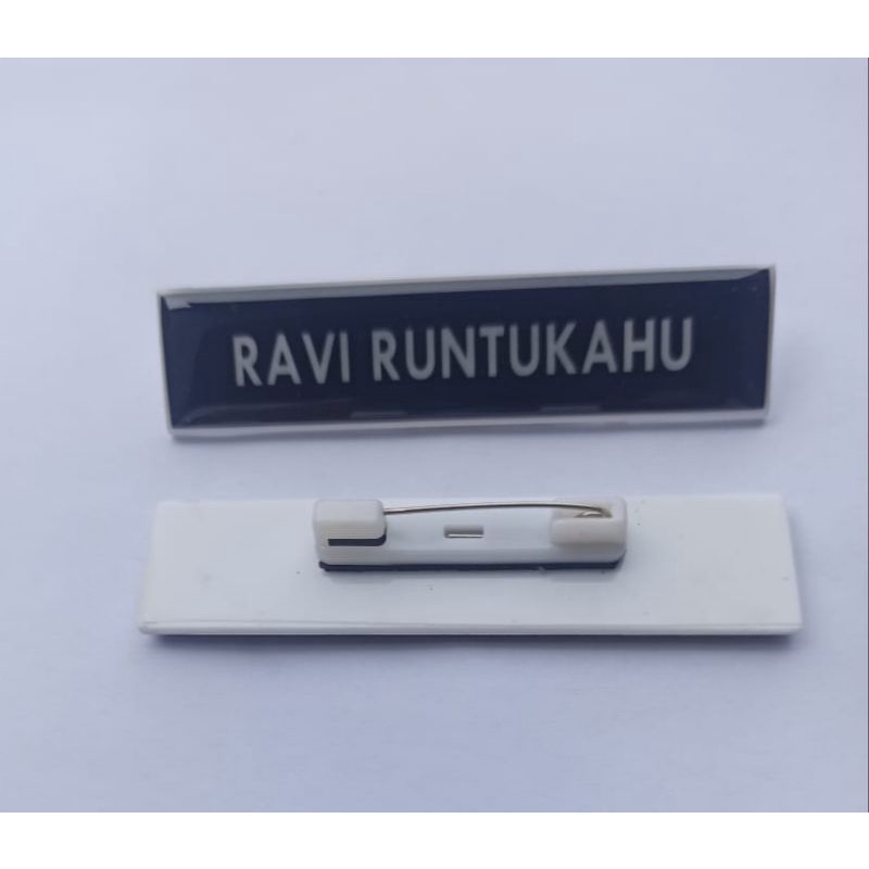 

Nametag Akrilik magnet / peniti ( name tag / papan nama / nama dada )