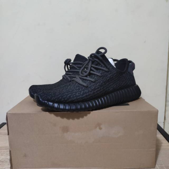 Adidas Yeezy Pirate Black