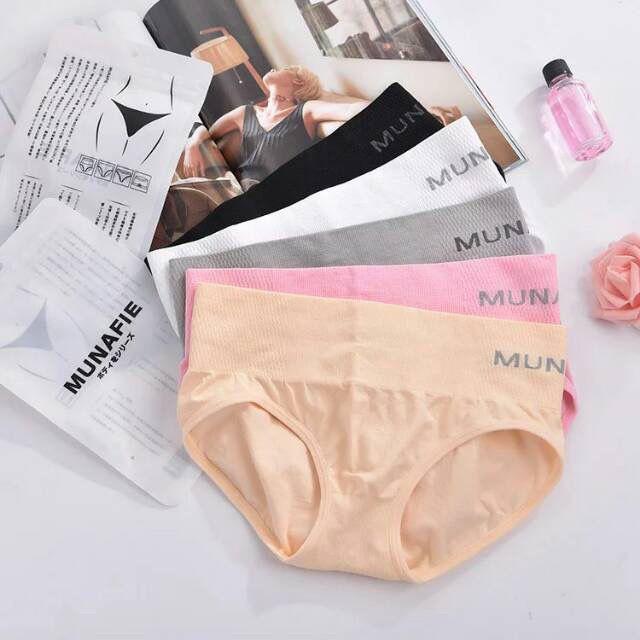 C035 - Celana dalam wanita import brief