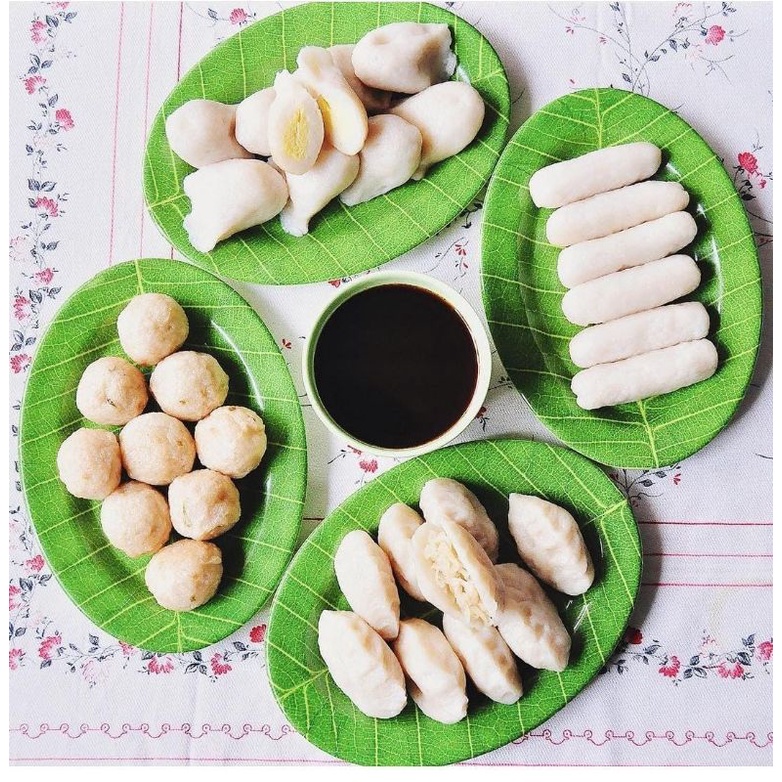 

Pempek Ikan by OleoleQue