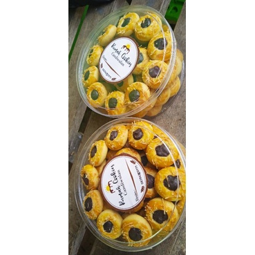 

kue kering thumbprint cokelat