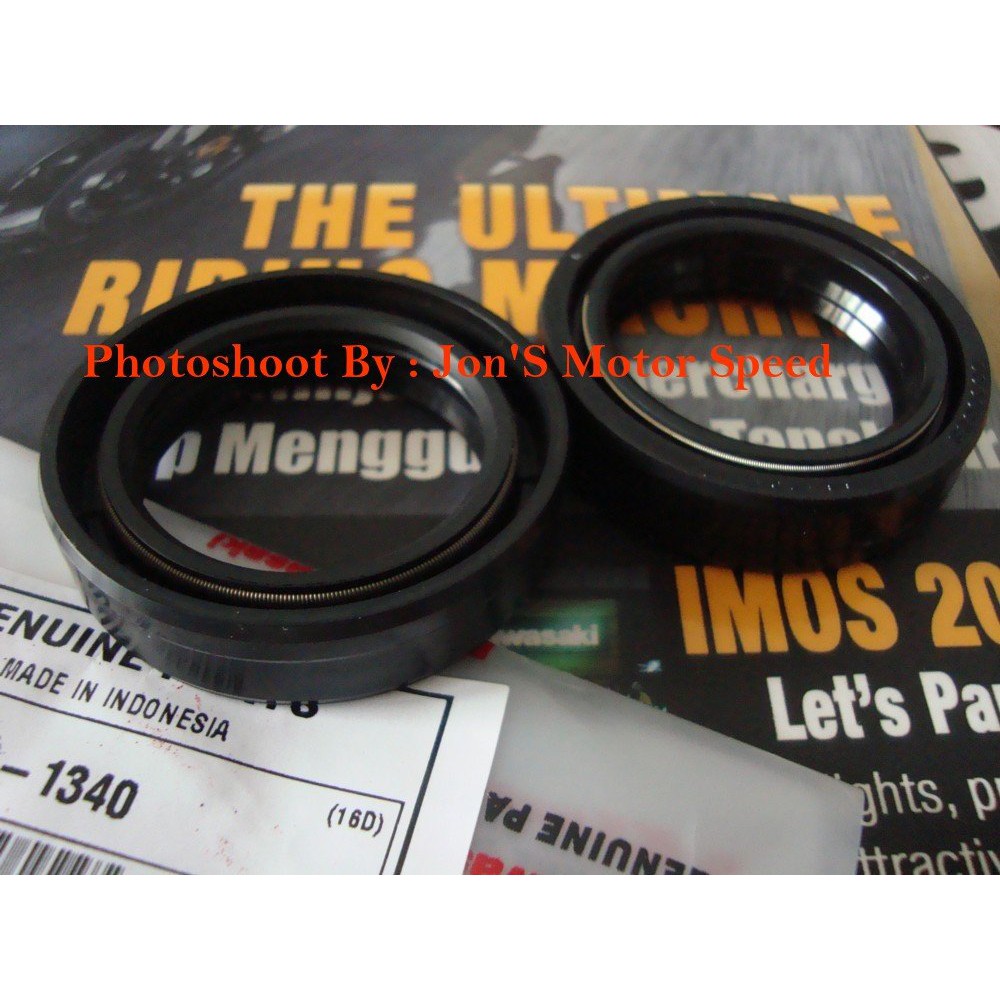 1 Set Seal-Sil Shock Depan Ninja R 150 Ori.Kawasaki