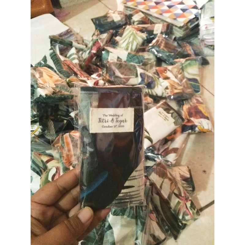 

Label Nama Untuk Pemesanan Souvenir