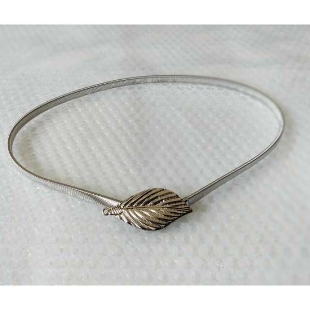 Gesper sabuk wanita model per tiga daun.belt per elastis import.