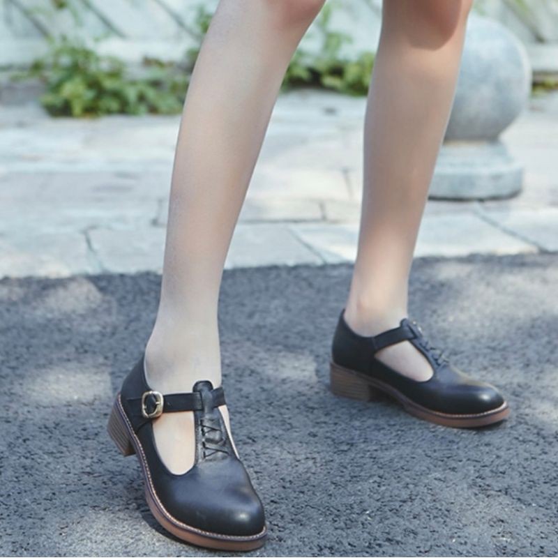 Sepatu Docmart shela / Sepatu Loafers Wanita / Bisa Bayar Di tempat(cod)