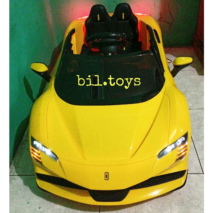 MOBIL AKI ANAK PMB 6188 VARSA REMOTE LAMBORGHINI FERRARI MOBIL AKI SPORT VARSA VARSA PMB M6188