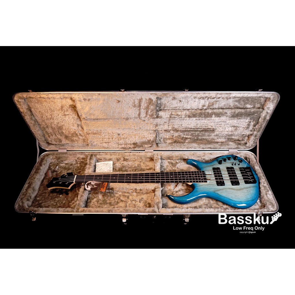 Bass Sire Marcus Miller M5 5 Strings Swamp Ash Body