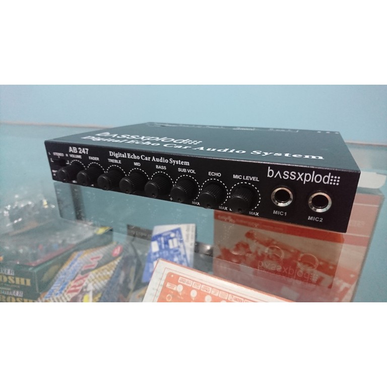 EQUALIZER preamp MOBIL 2MIC KARAOKE BASSXPLOD AB247